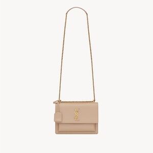 YSL SUNSET MEDIUM IN SMOOTH LEATHER
DARK BEIGE